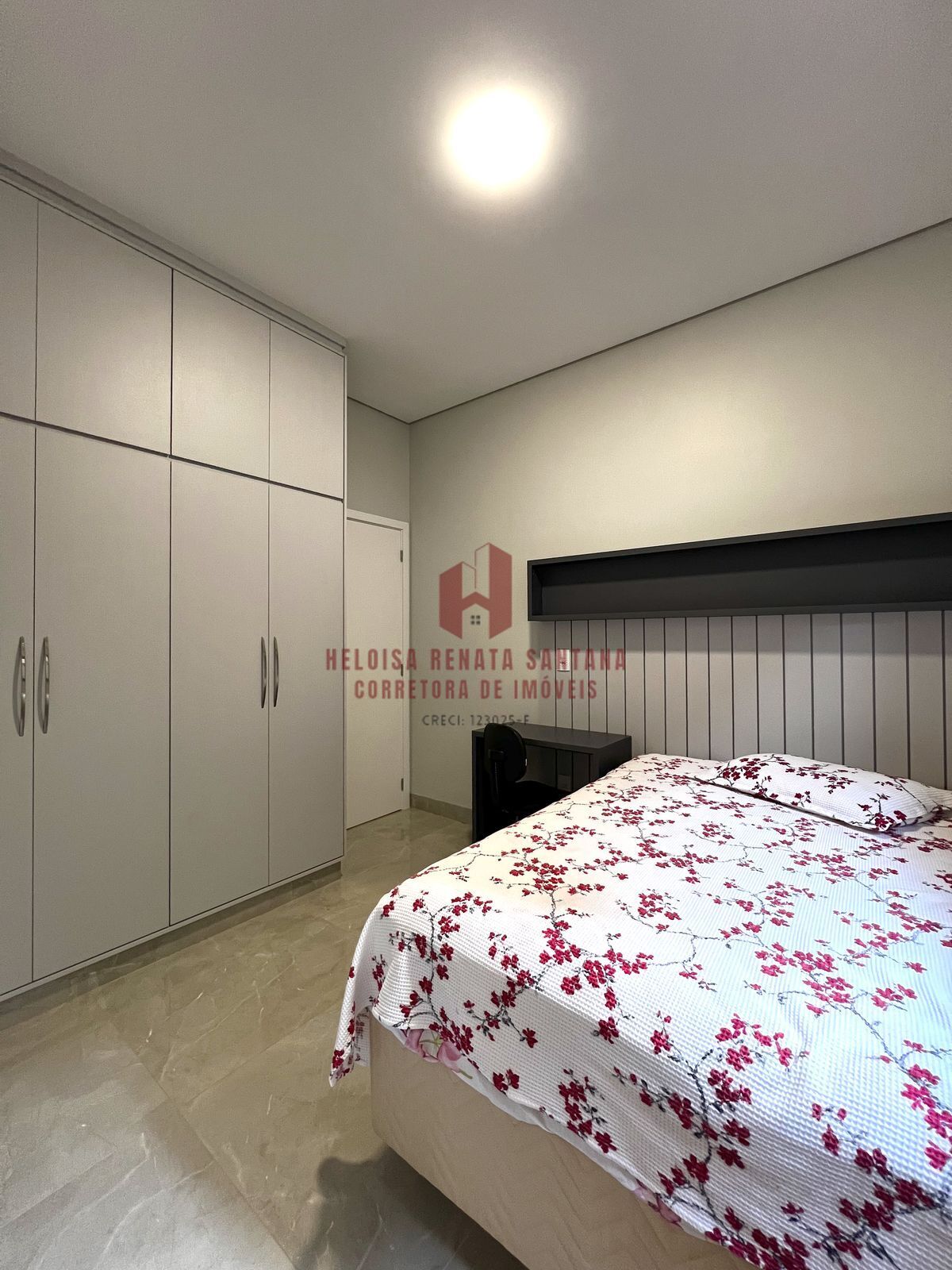 Casa de Condomínio com 3 quartos à venda, 224m² — foto 16 de 26