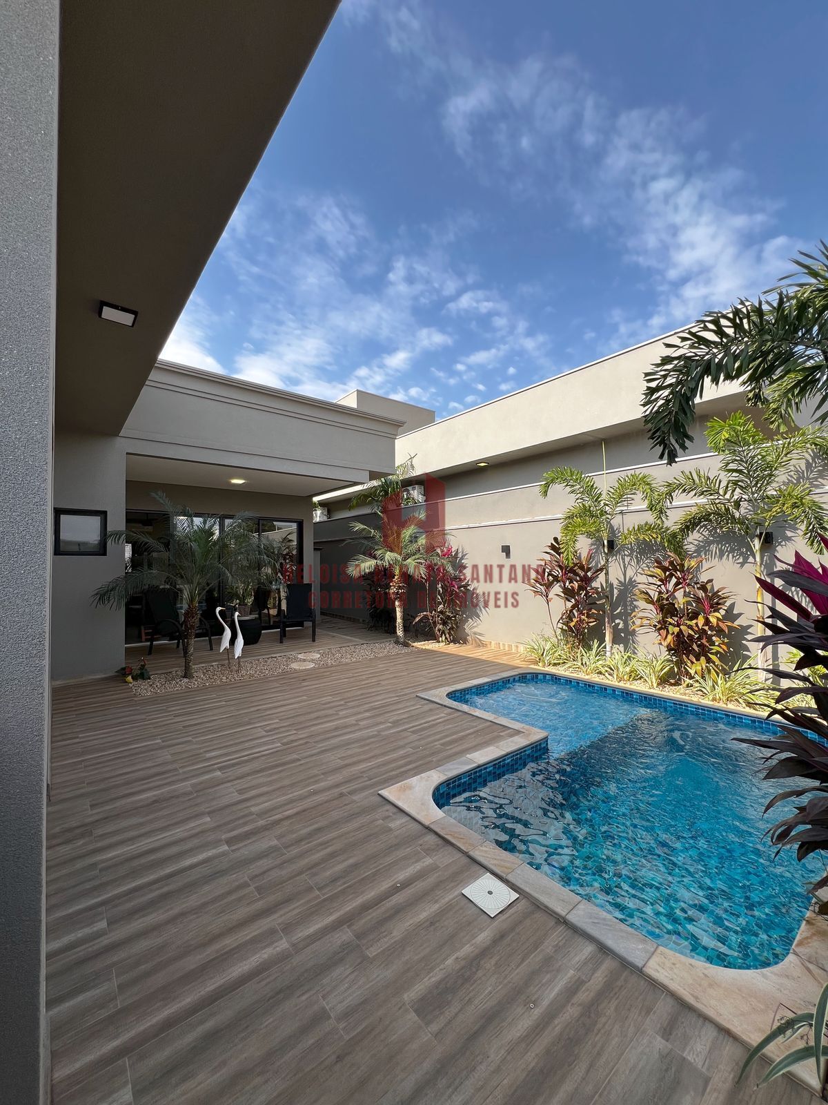 Casa de Condomínio com 3 quartos à venda, 224m² — foto 24 de 26