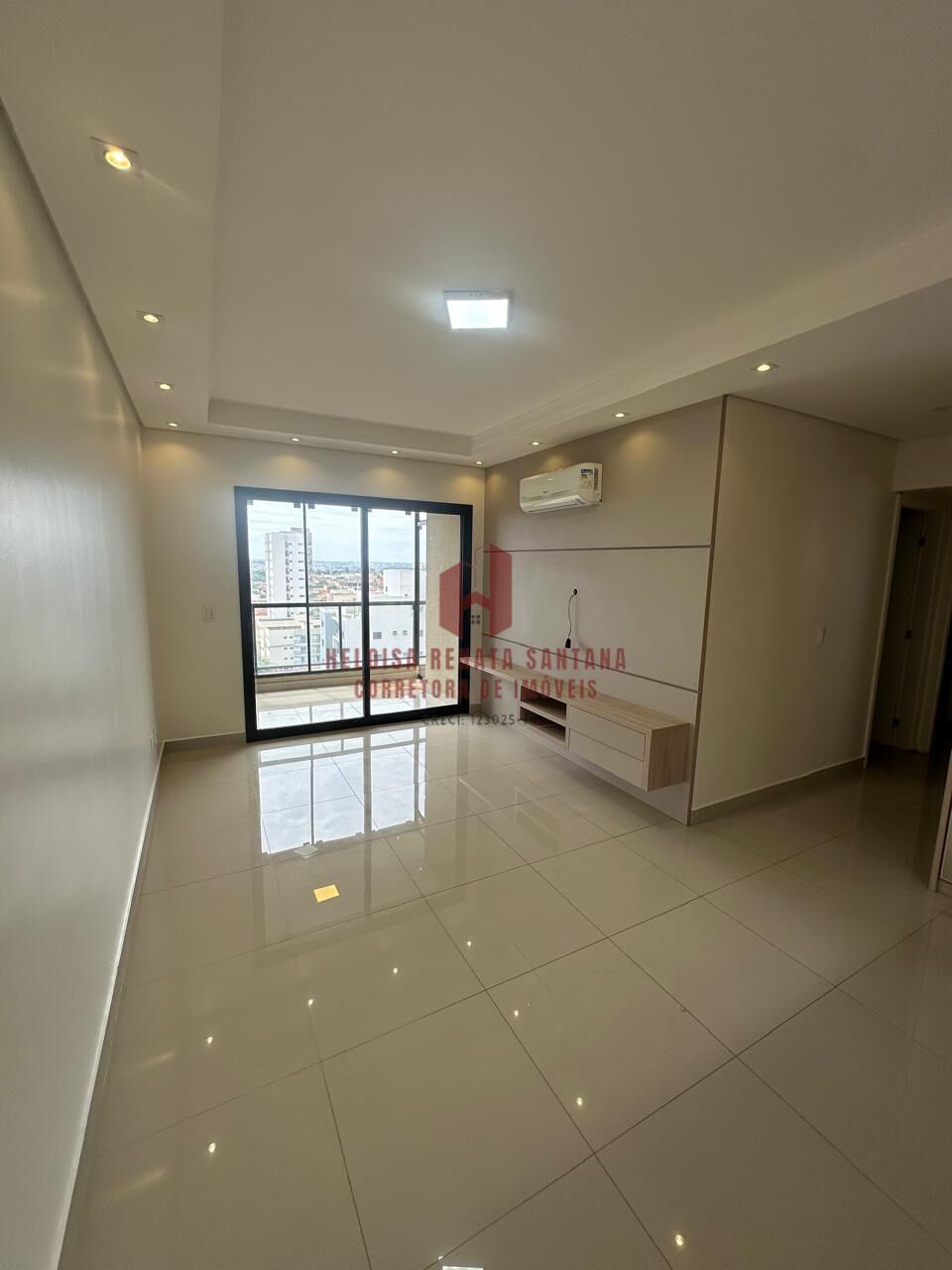 Apartamento com 2 quartos à venda, 75m² — foto 8 de 43