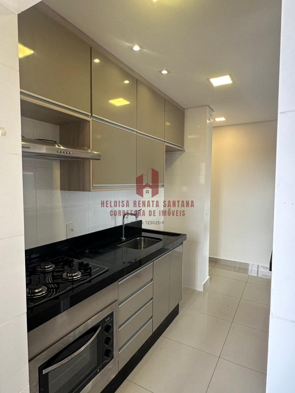 Apartamento com 2 quartos à venda, 75m² — foto 13 de 43