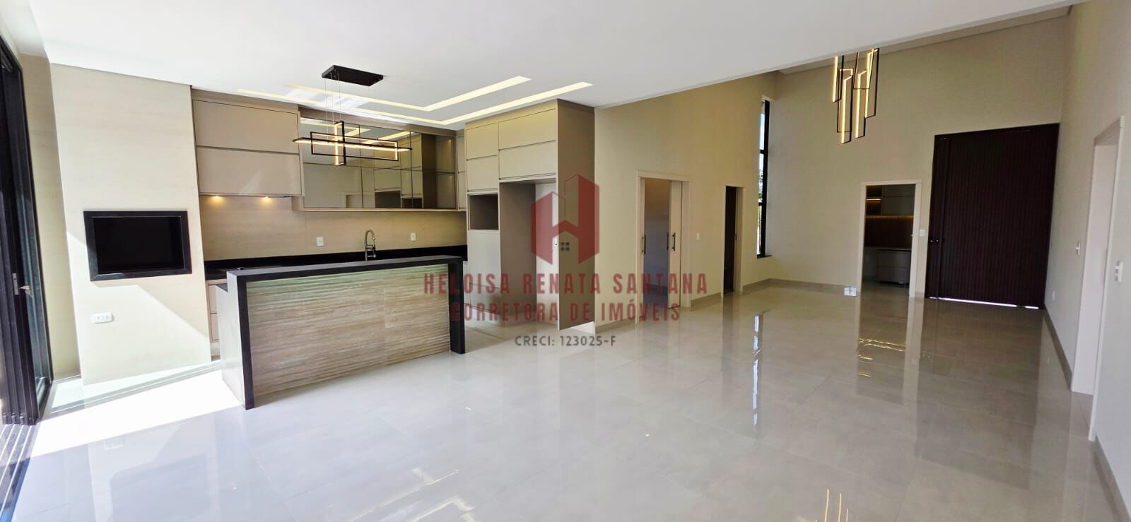 Casa de Condomínio com 3 quartos à venda, 215m² — foto 8 de 33