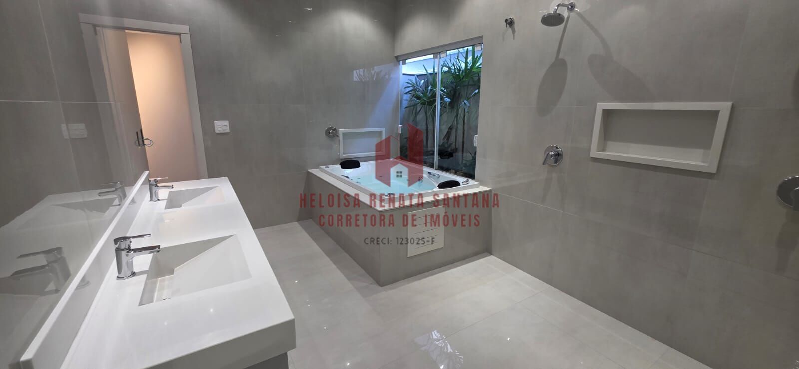 Casa de Condomínio com 3 quartos à venda, 215m² — foto 20 de 33