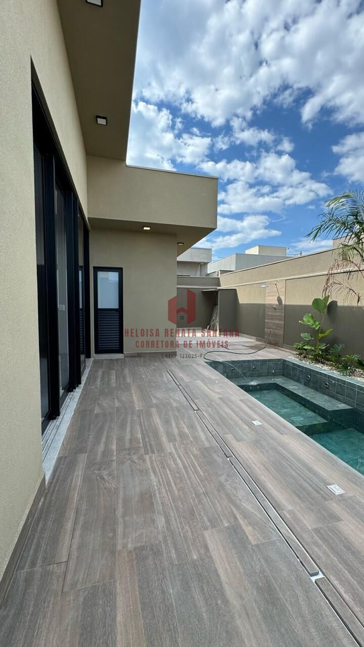 Casa de Condomínio com 3 quartos à venda, 219m² — foto 22 de 28
