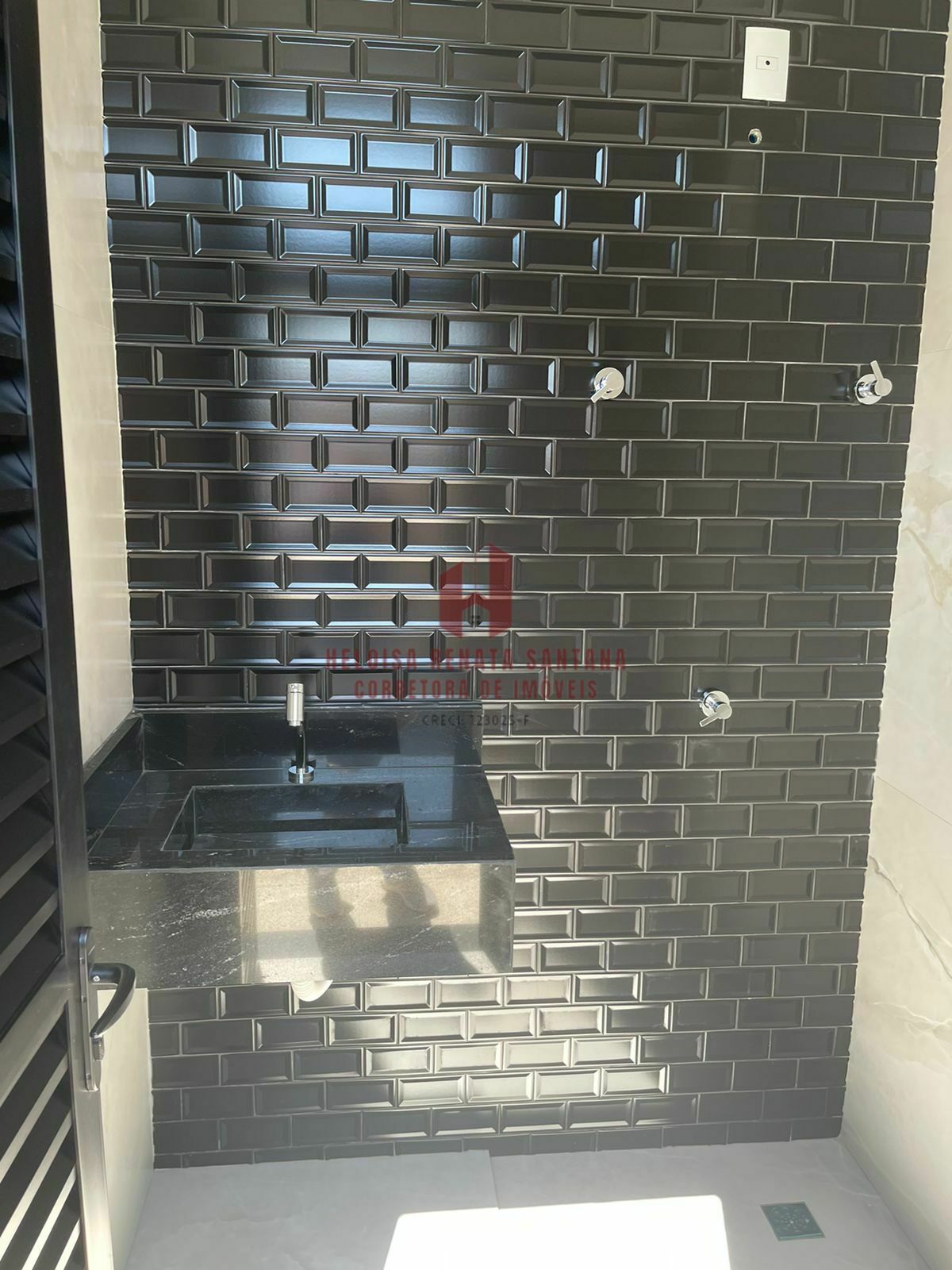 Casa de Condomínio com 3 quartos à venda, 280m² — foto 8 de 28