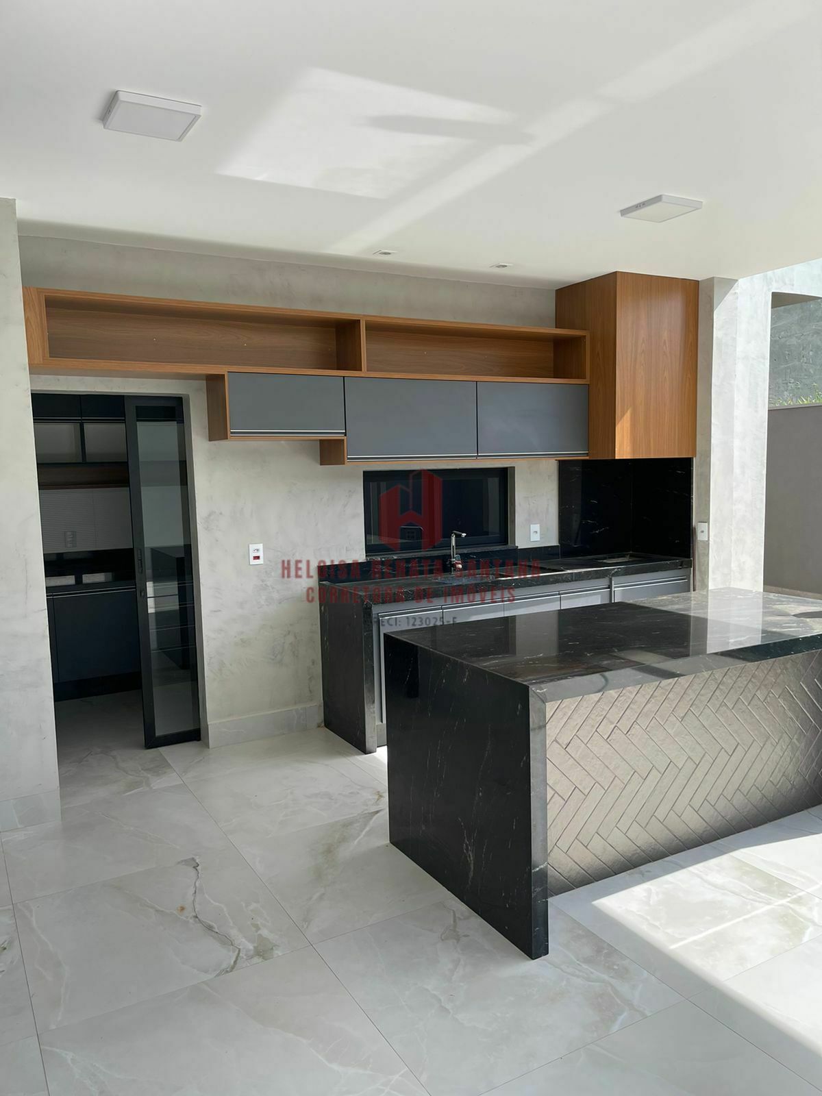 Casa de Condomínio com 3 quartos à venda, 280m² — foto 4 de 28
