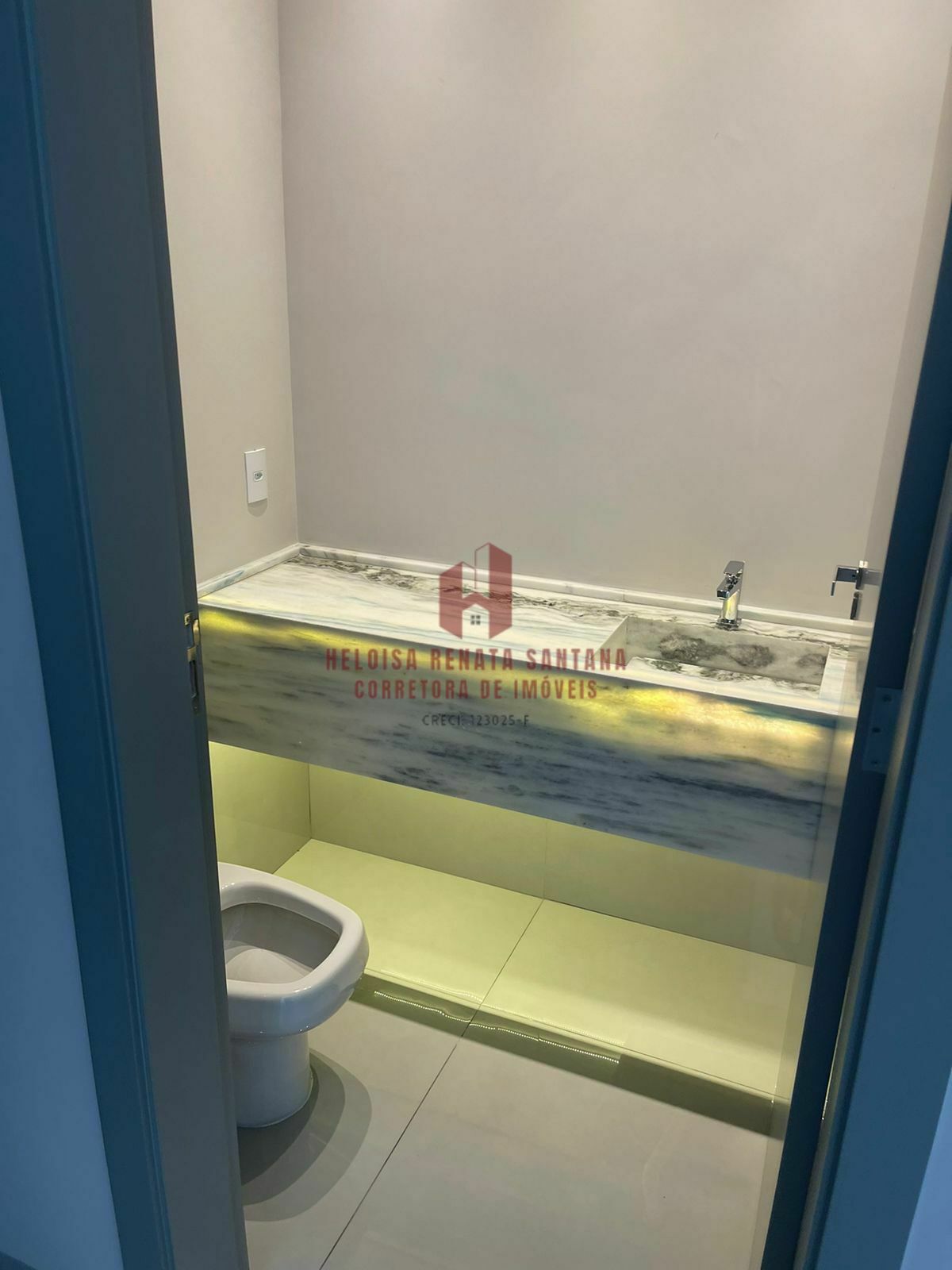 Casa de Condomínio com 3 quartos à venda, 280m² — foto 14 de 28