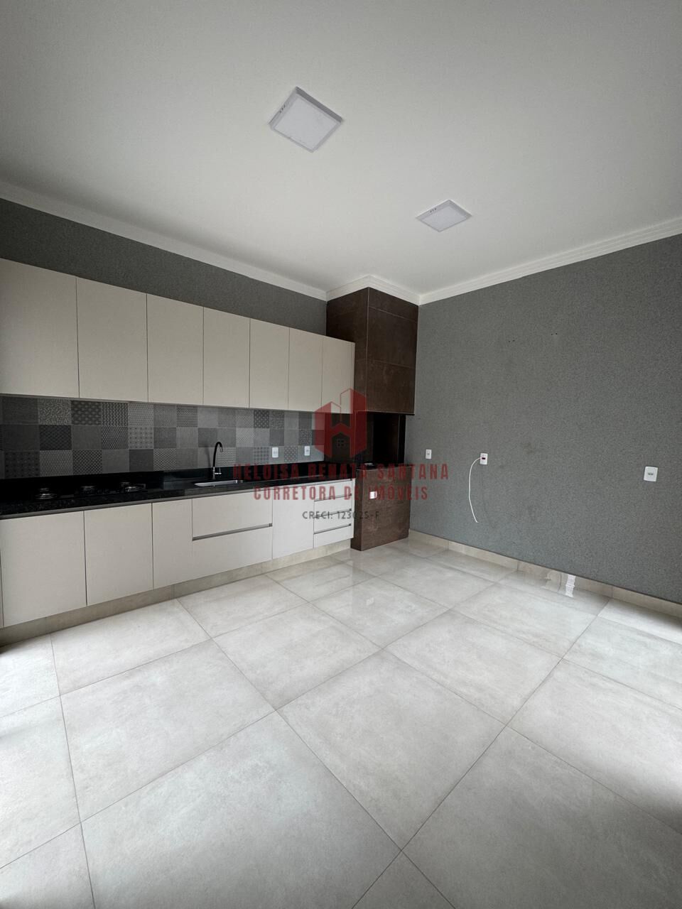 Casa com 3 quartos à venda, 120m² — foto 4 de 18