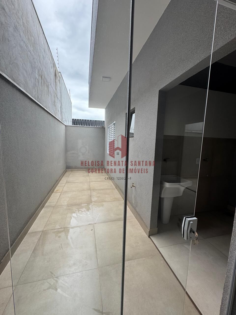 Casa com 3 quartos à venda, 120m² — foto 17 de 18