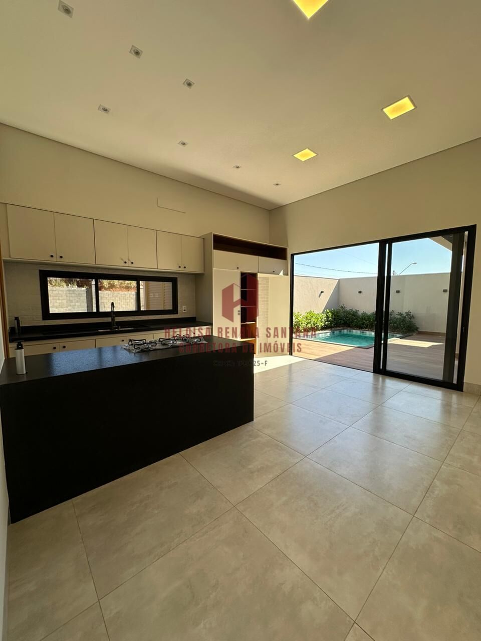 Casa de Condomínio com 3 quartos à venda, 156m² — foto 4 de 20