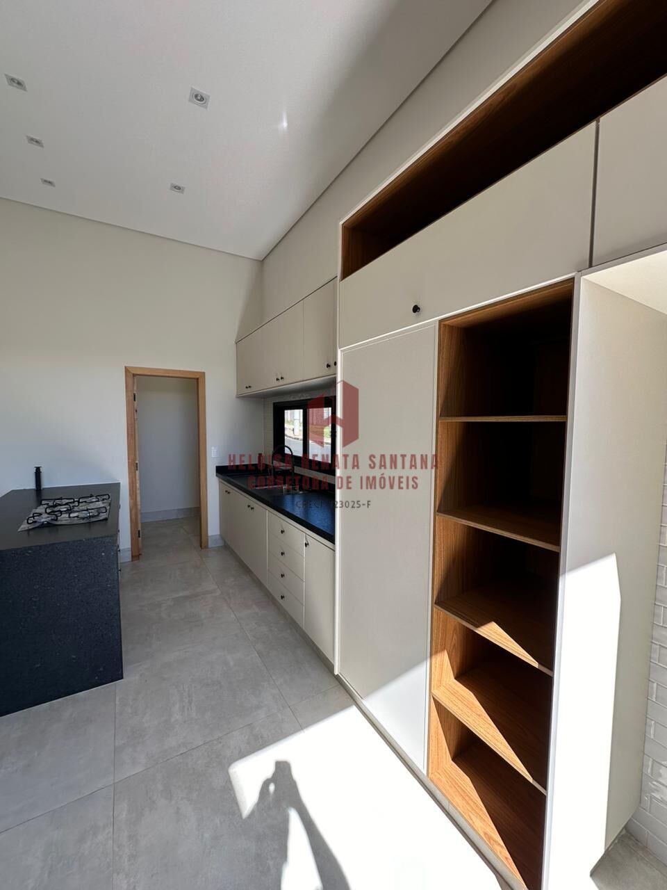 Casa de Condomínio com 3 quartos à venda, 156m² — foto 9 de 20
