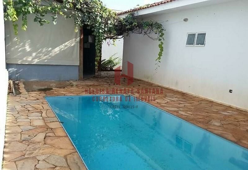 Casa com 3 quartos à venda, 250m² — foto 15 de 16