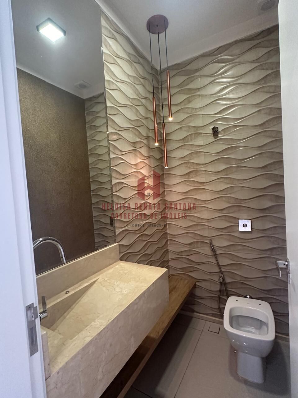Casa com 3 quartos à venda, 285m² — foto 13 de 16