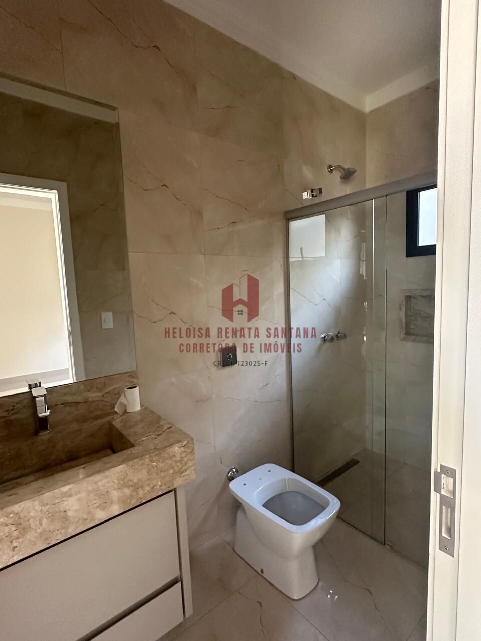 Casa com 3 quartos à venda, 285m² — foto 14 de 16