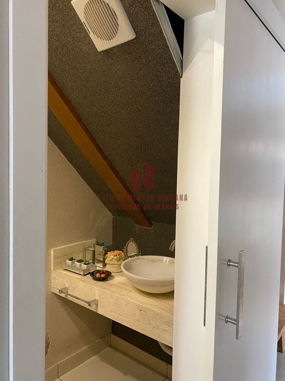 Casa de Condomínio com 3 quartos à venda, 130m² — foto 15 de 26
