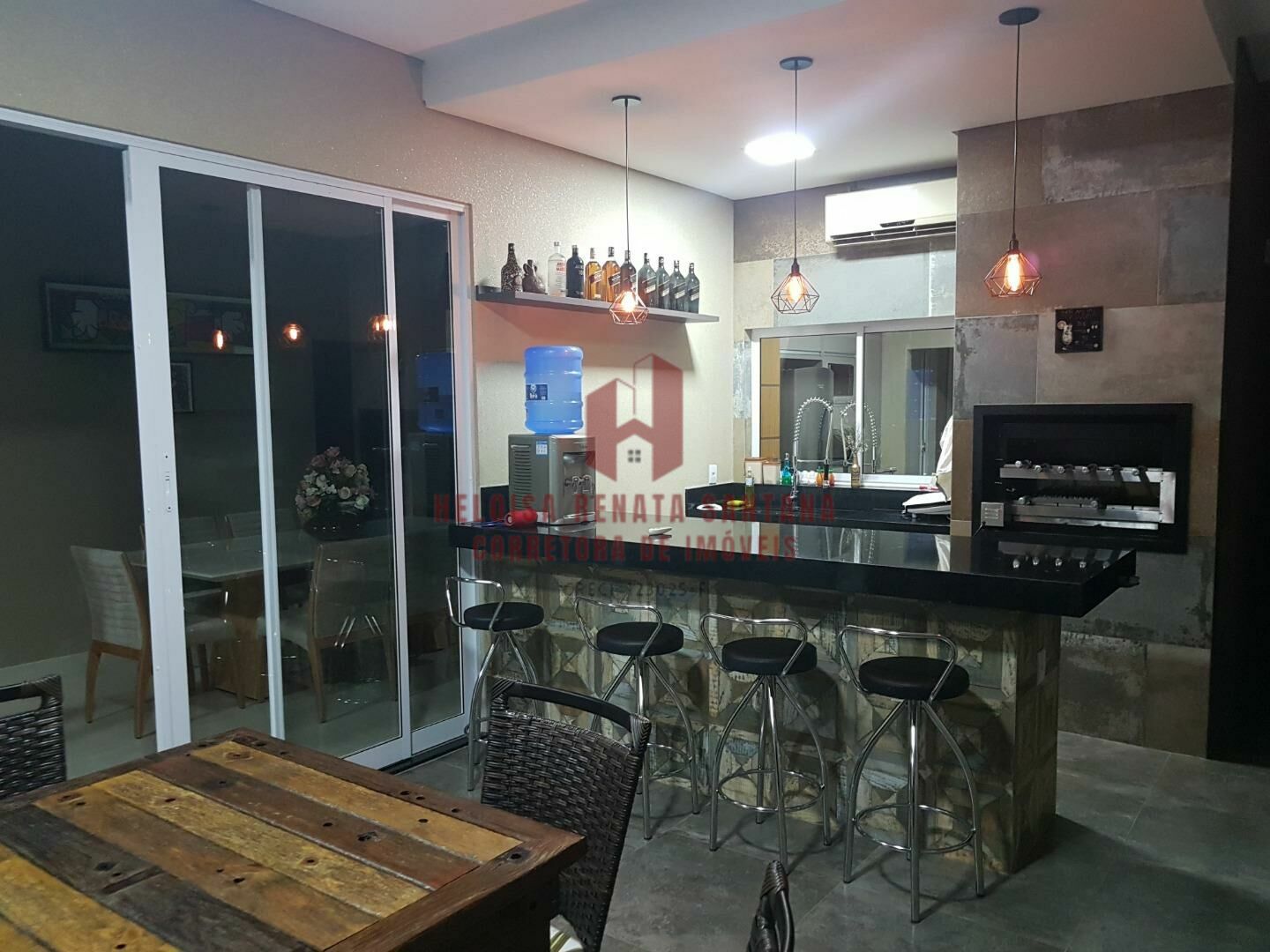 Casa de Condomínio com 3 quartos à venda, 275m² — foto 43 de 44