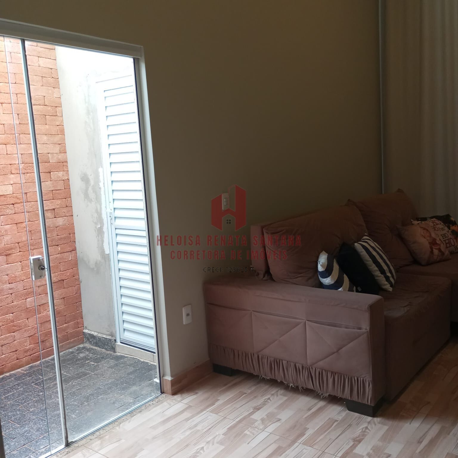 Casa com 3 quartos à venda, 120m² — foto 8 de 33