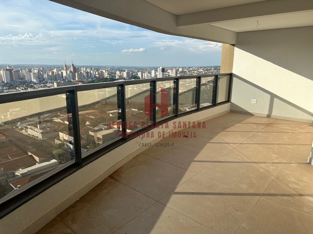 Apartamento com 3 quartos à venda, 135m² — foto 4 de 27