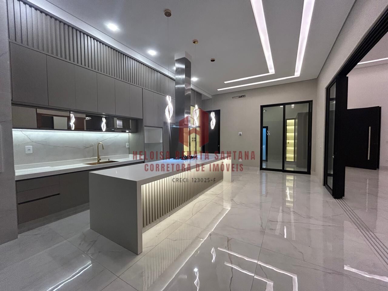 Casa de Condomínio com 3 quartos à venda, 263m² — foto 6 de 25