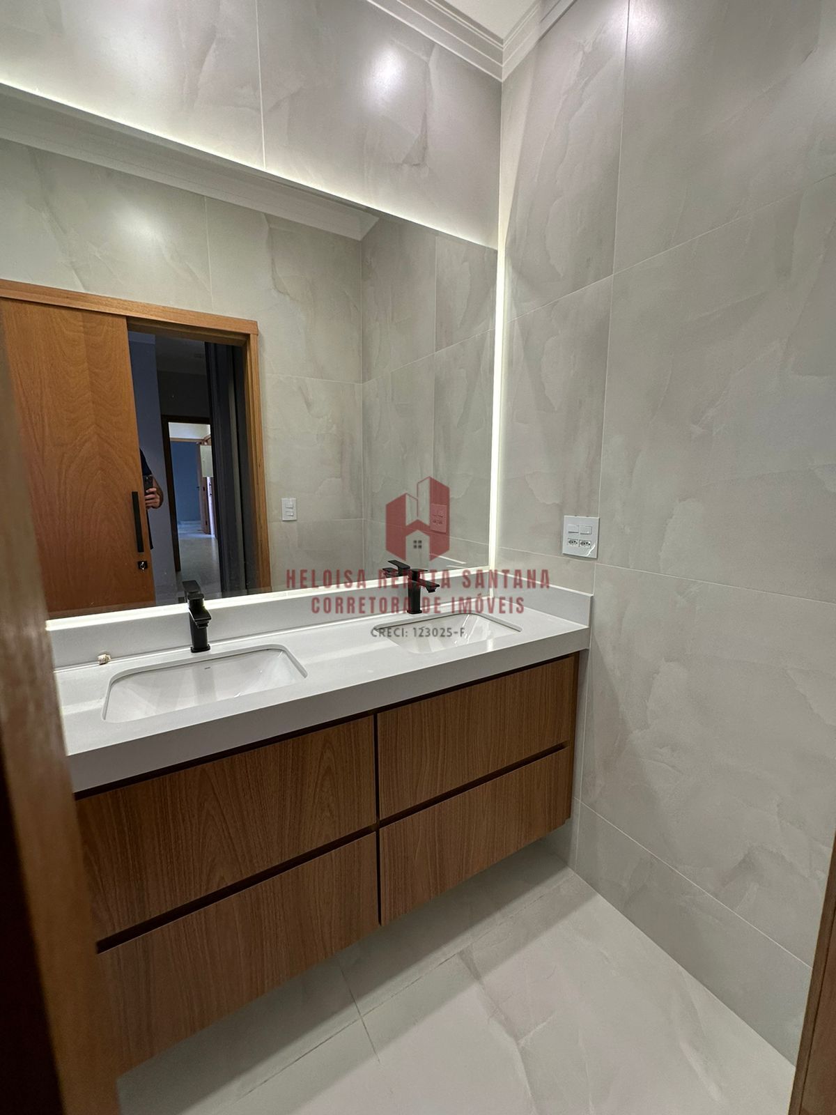 Casa de Condomínio com 3 quartos à venda, 156m² — foto 17 de 18