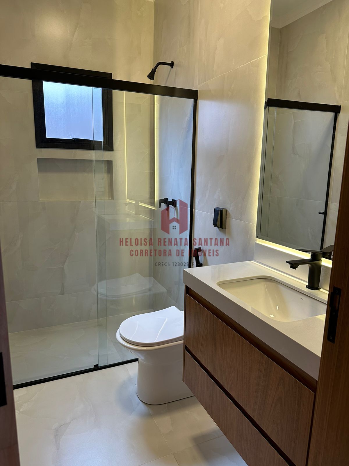 Casa de Condomínio com 3 quartos à venda, 156m² — foto 16 de 18