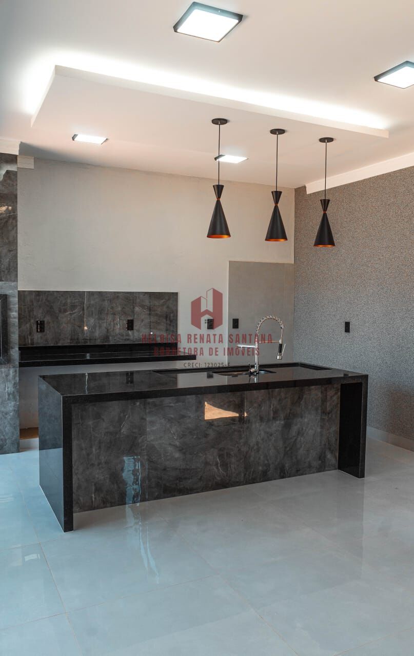 Casa com 3 quartos à venda, 120m² — foto 4 de 29