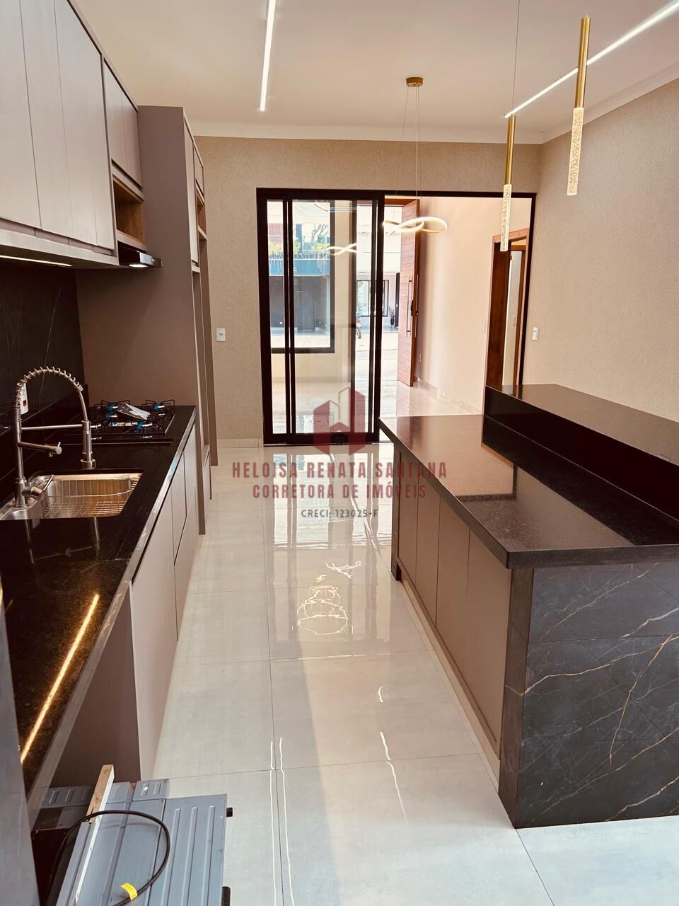Casa de Condomínio com 3 quartos à venda, 134m² — foto 7 de 20