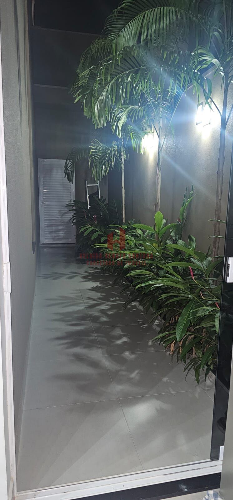 Casa de Condomínio com 3 quartos à venda, 300m² — foto 10 de 10