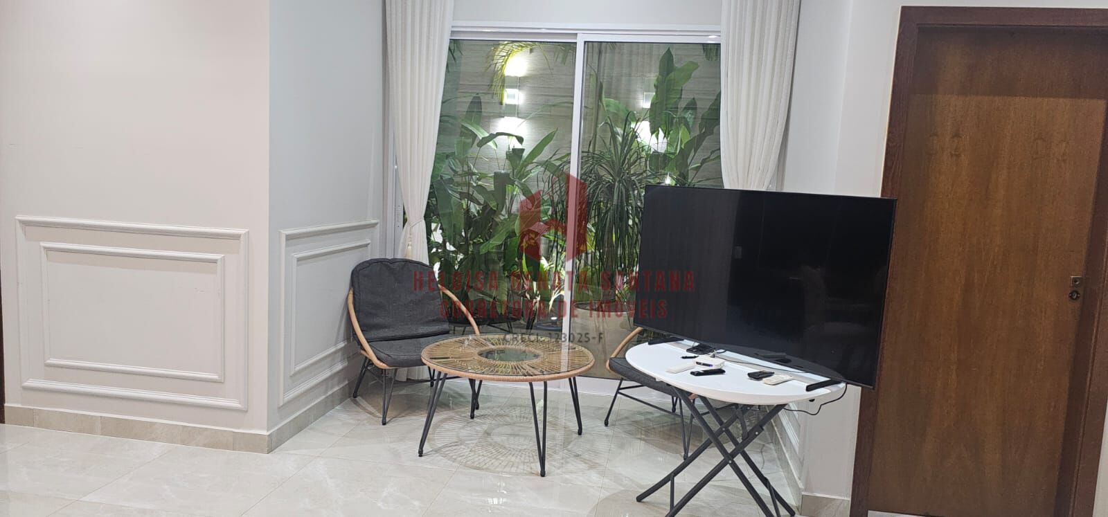 Casa de Condomínio com 3 quartos à venda, 300m² — foto 4 de 10