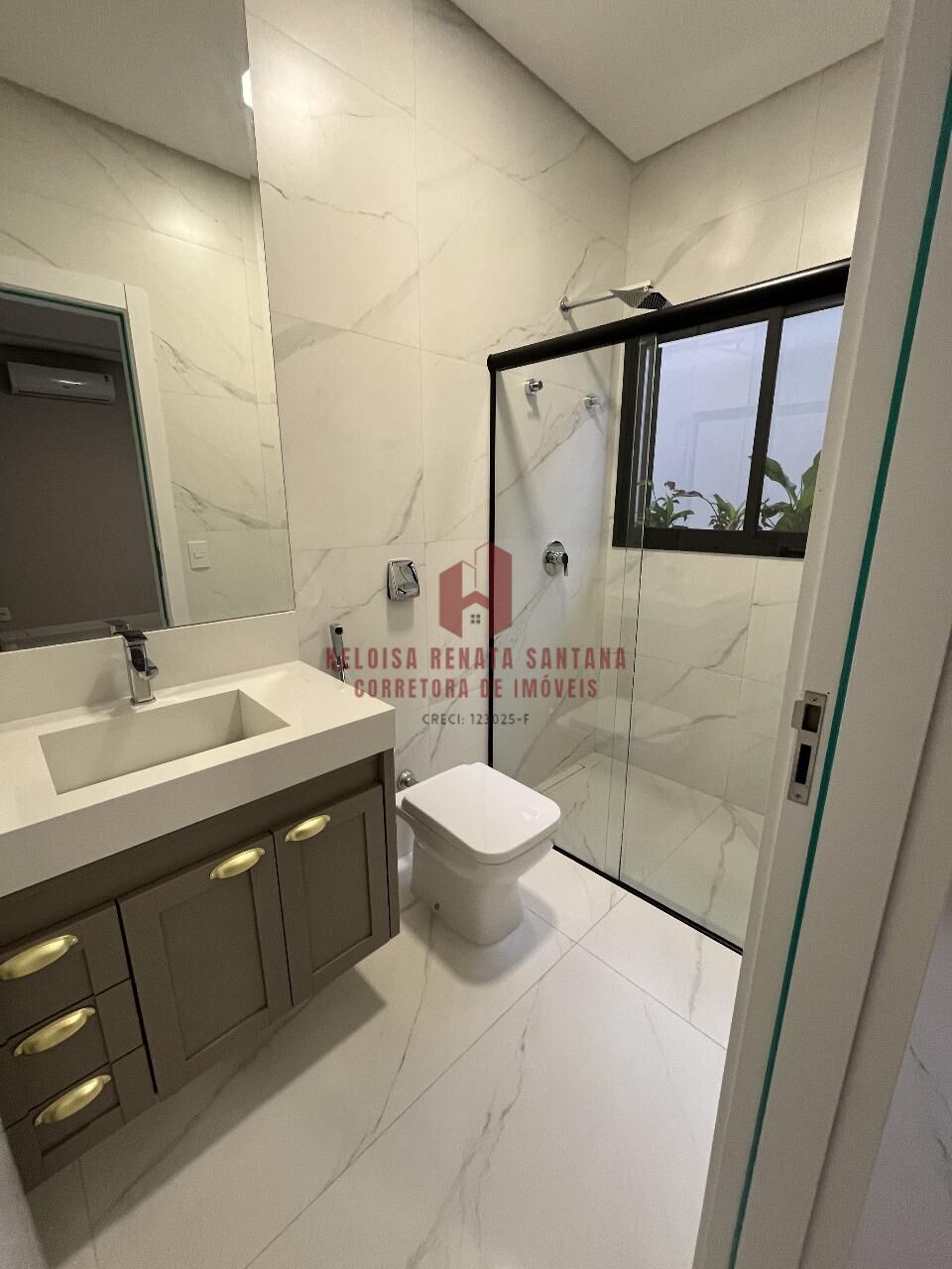 Casa de Condomínio com 3 quartos à venda, 220m² — foto 20 de 25