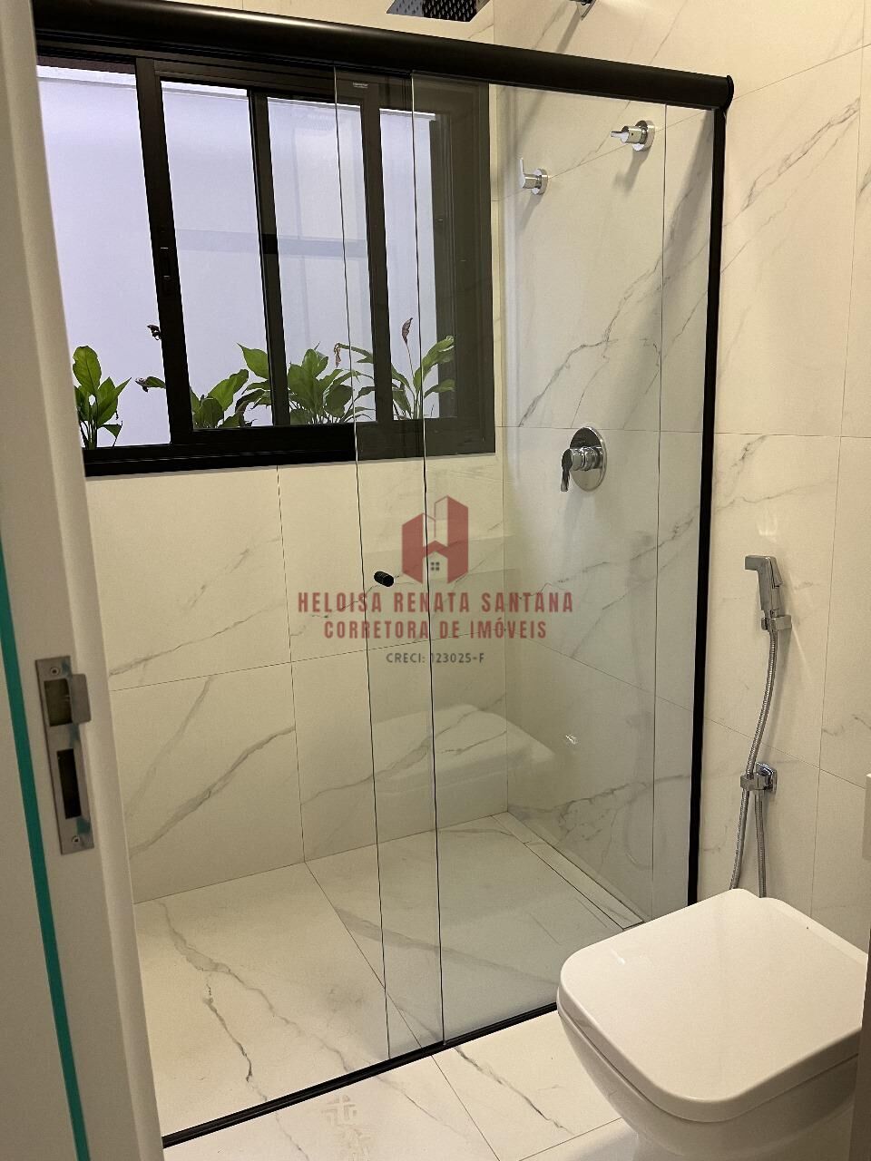 Casa de Condomínio com 3 quartos à venda, 220m² — foto 19 de 25