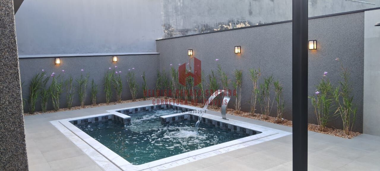 Casa de Condomínio com 3 quartos à venda, 210m² — foto 31 de 33