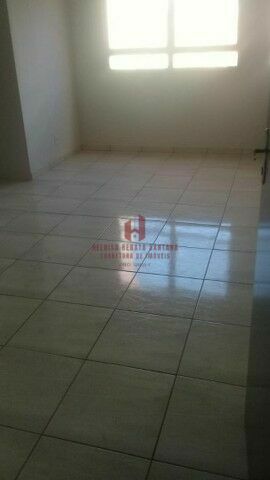 Apartamento com 2 quartos à venda, 60m² — foto 4 de 6