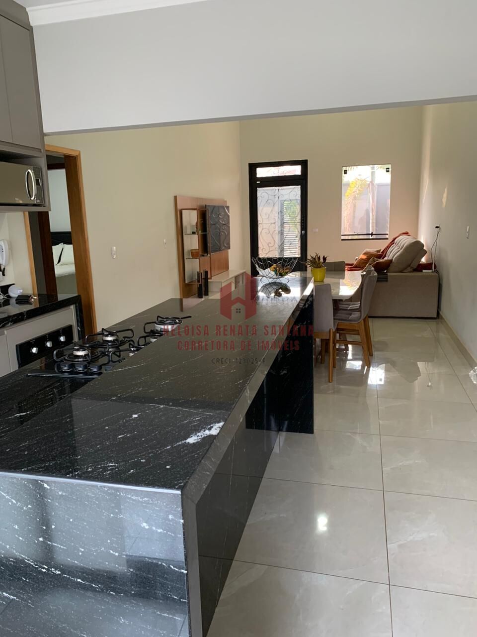 Casa com 3 quartos à venda, 119m² — foto 4 de 23