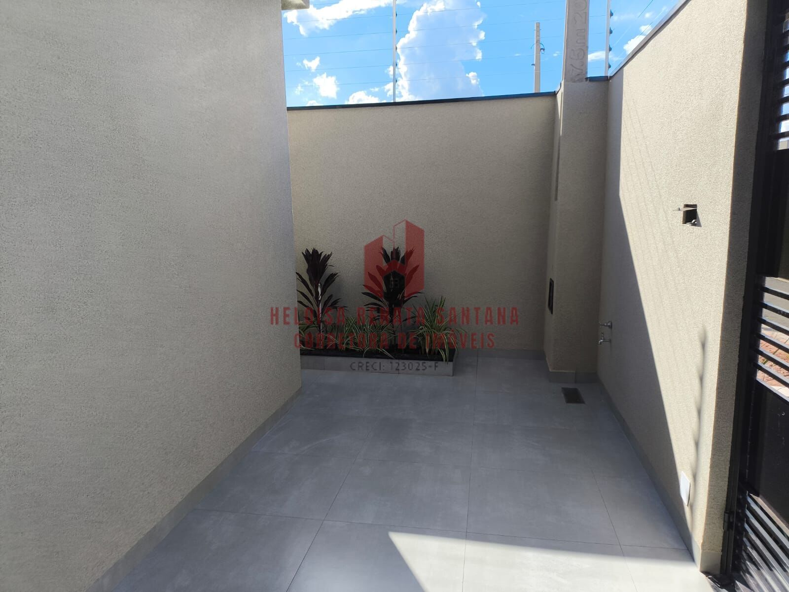 Casa com 3 quartos à venda, 126m² — foto 23 de 28