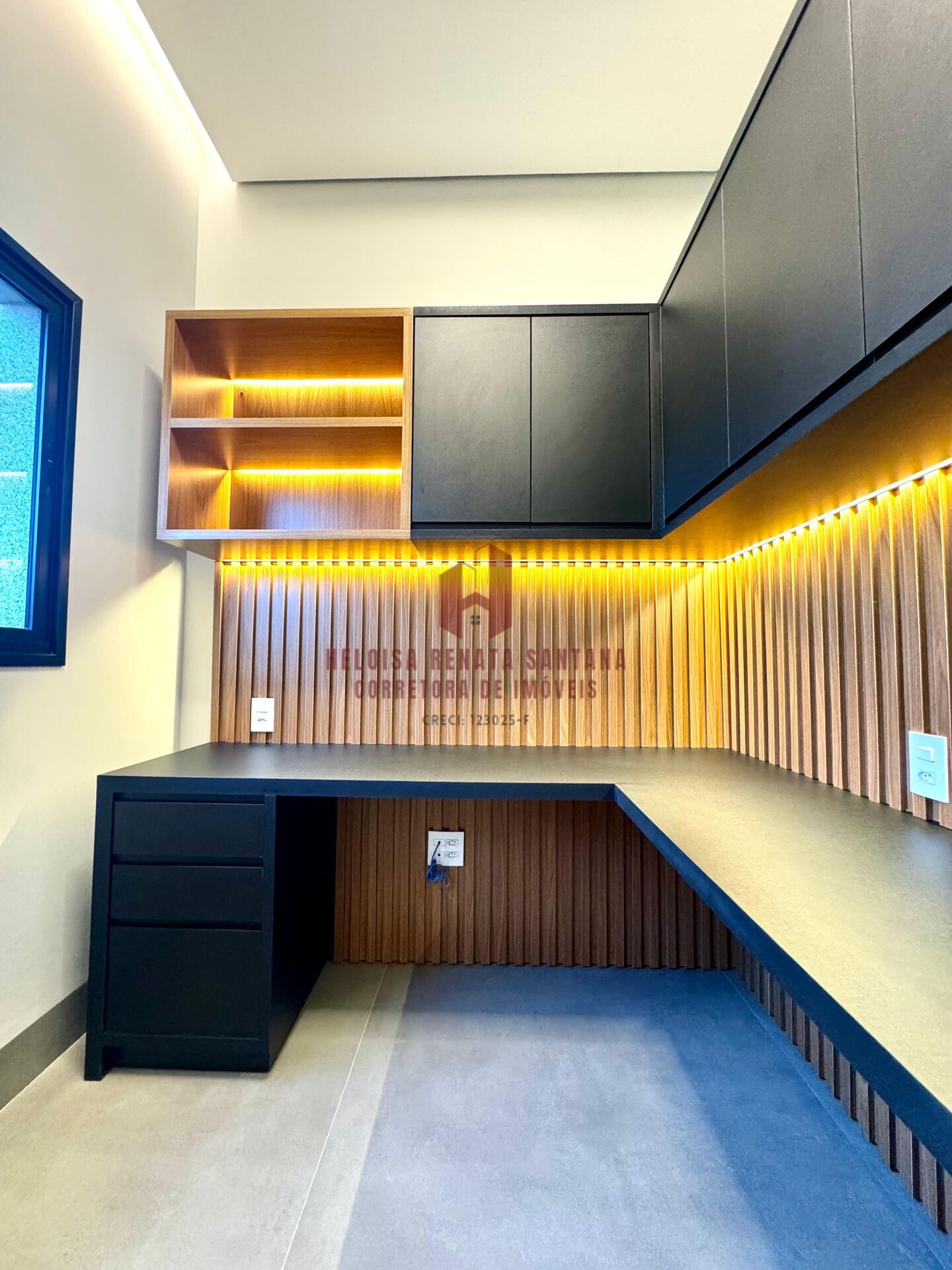 Casa de Condomínio com 4 quartos à venda, 279m² — foto 11 de 16