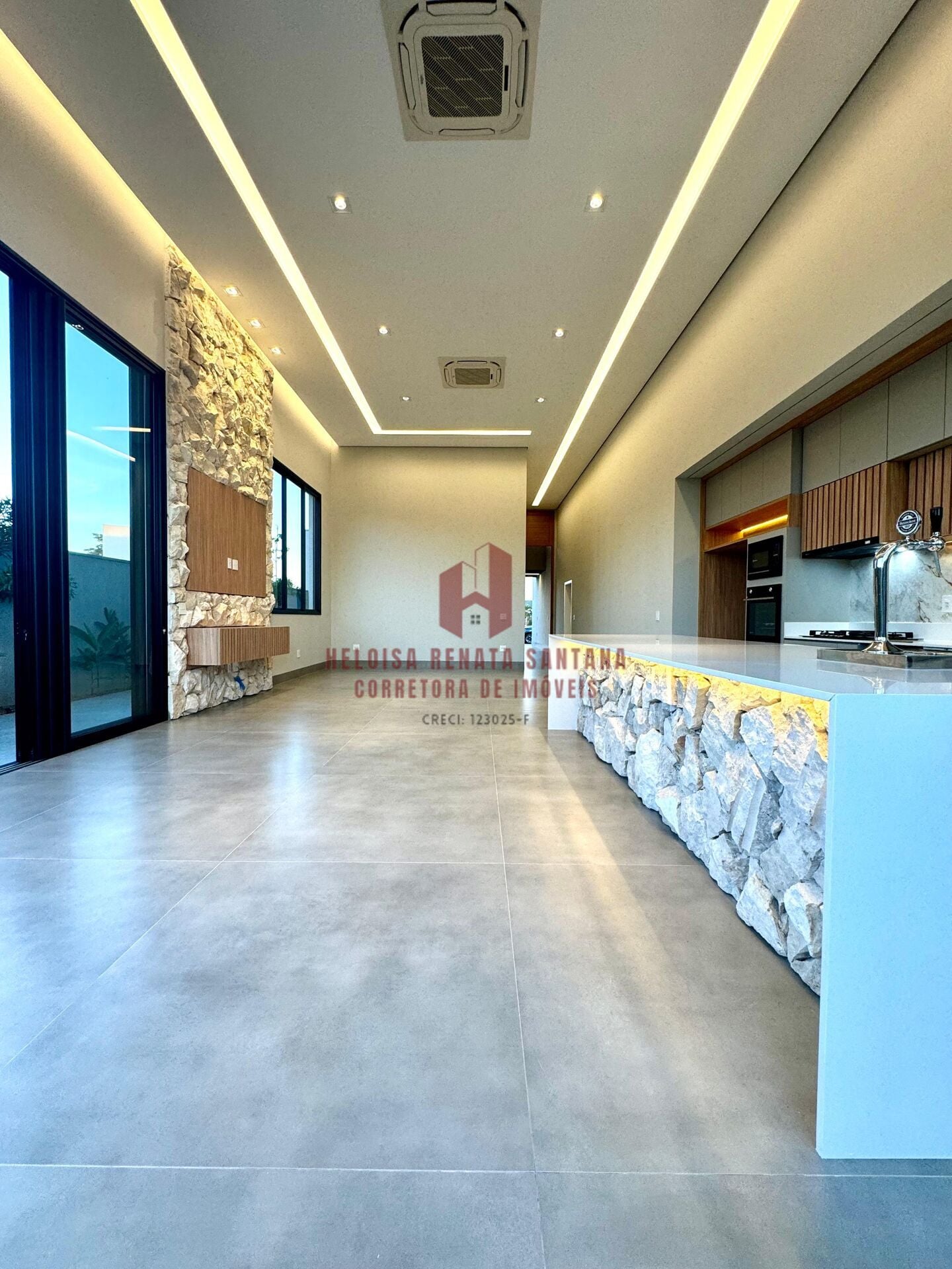 Casa de Condomínio com 4 quartos à venda, 279m² — foto 5 de 16