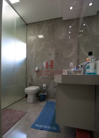 Casa de Condomínio com 4 quartos à venda, 250m² — foto 17 de 32