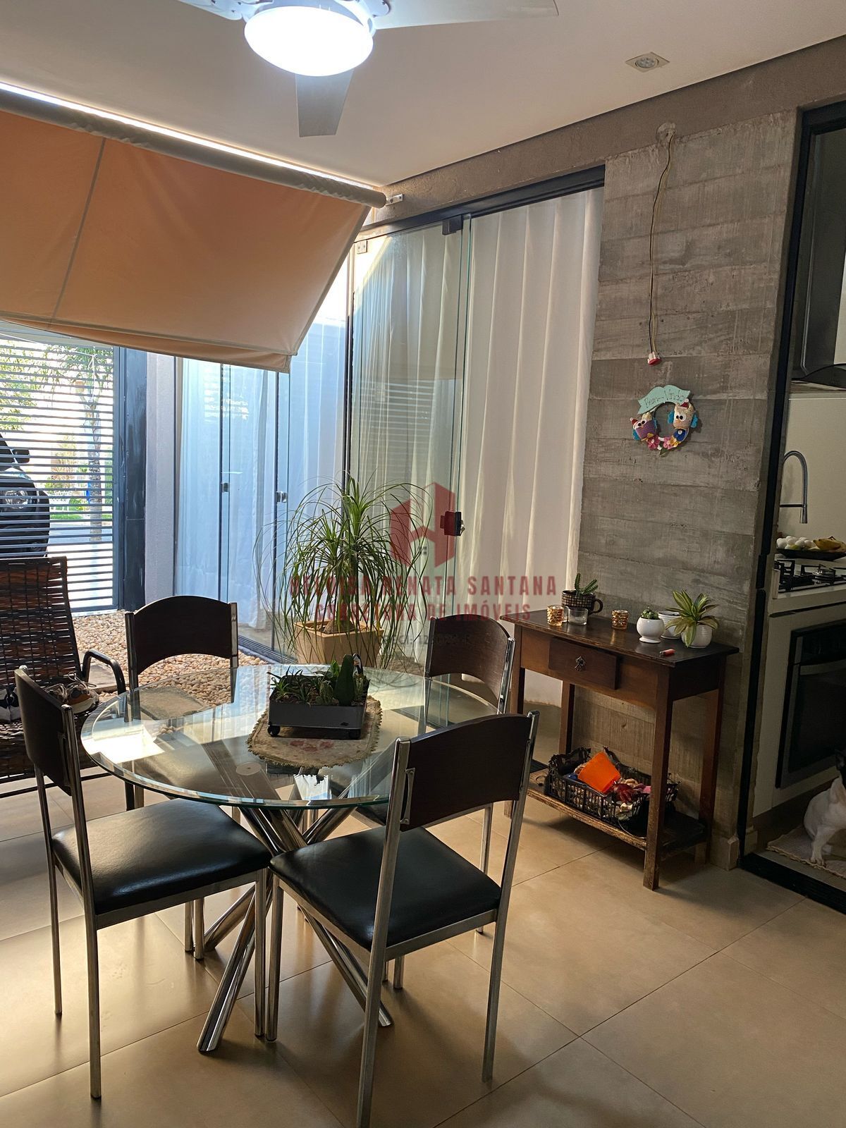 Casa de Condomínio com 3 quartos à venda, 130m² — foto 7 de 25