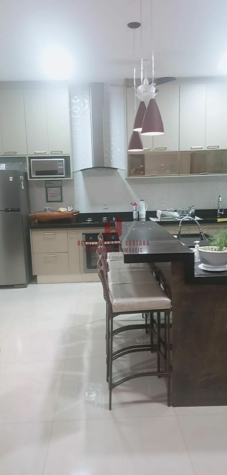 Casa de Condomínio com 3 quartos à venda, 191m² — foto 12 de 24