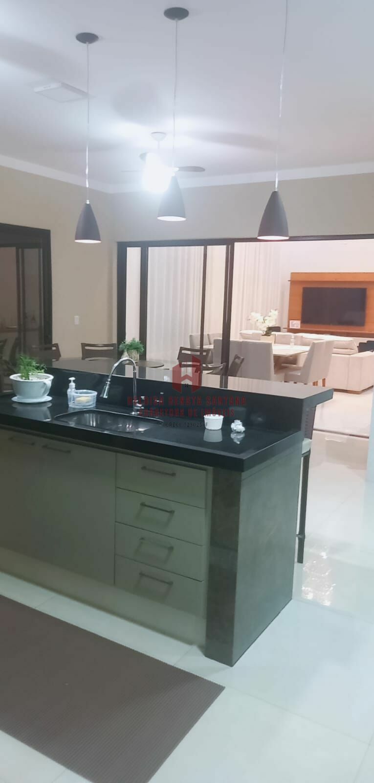 Casa de Condomínio com 3 quartos à venda, 191m² — foto 9 de 24