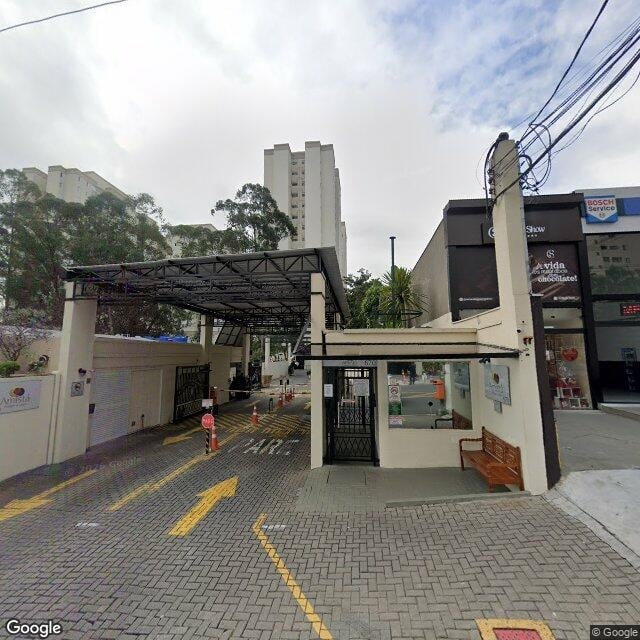 Imagem estática do "Street View" da localização
