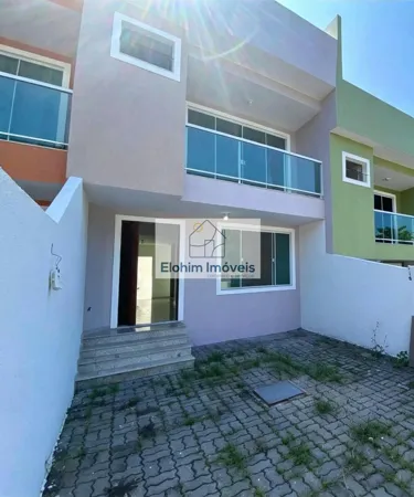 Casa à venda no bairro Granja dos Cavaleiros em Macaé/RJ