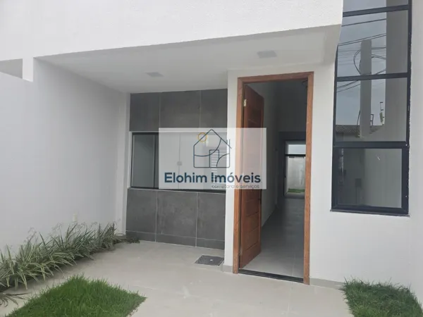 Casa à venda no bairro Vale das Palmeiras em Macaé/RJ