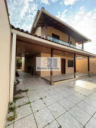 Casa à venda no bairro Nova Cidade em Macaé/RJ