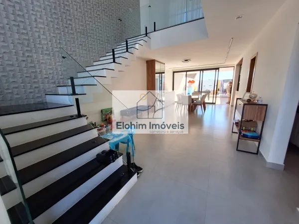 Casa à venda no bairro Lagoa em Macaé/RJ