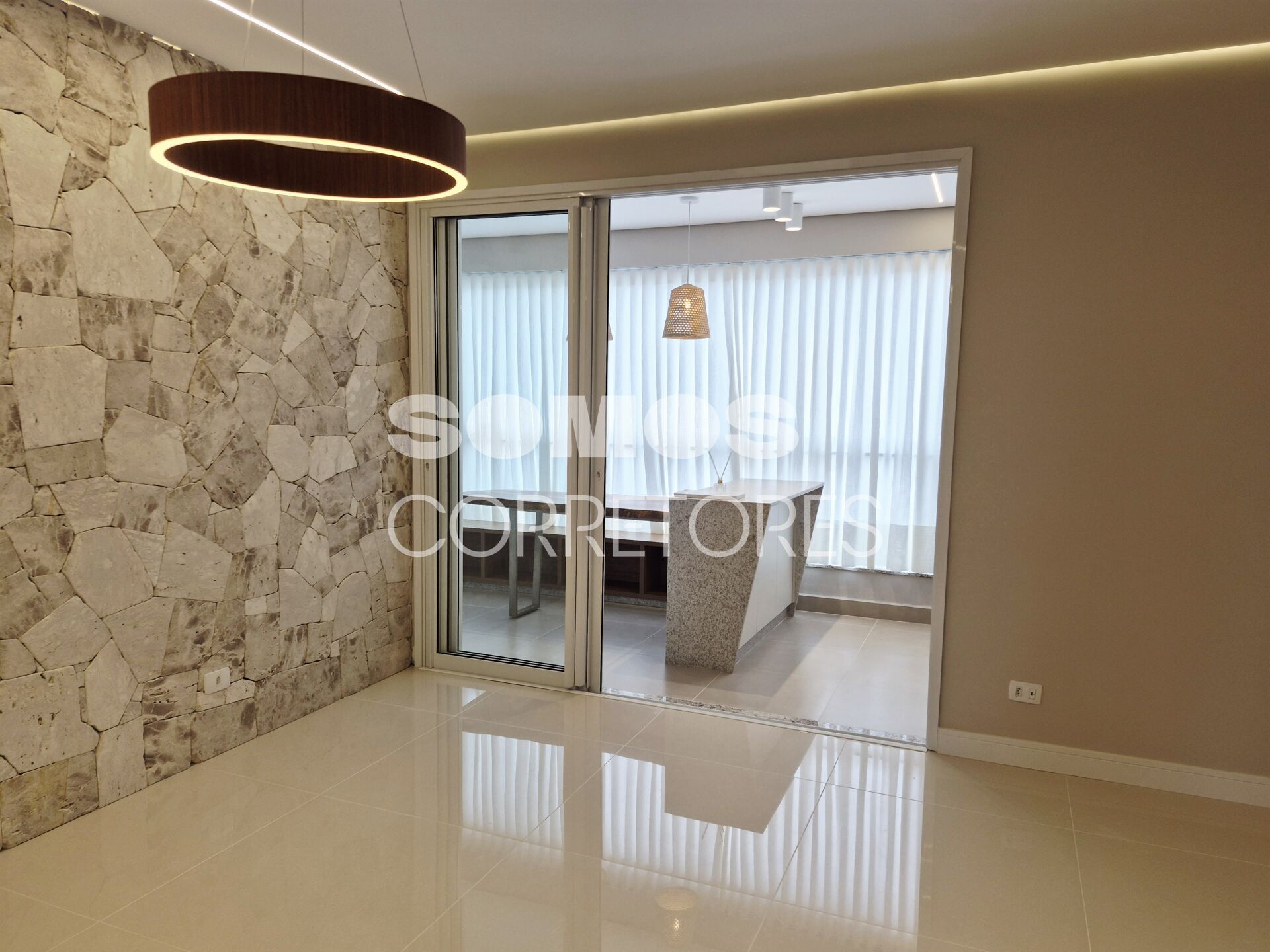 Apartamento, 3 quartos, 121 m² - Foto 2