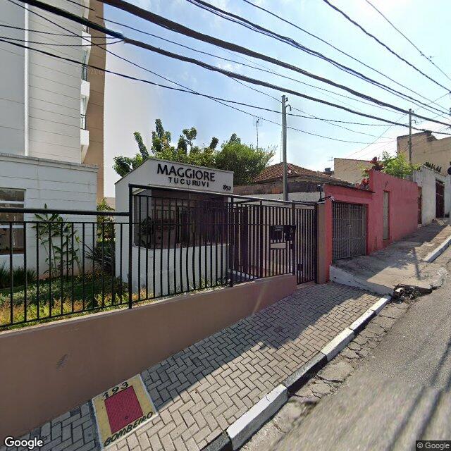 Imagem estática do "Street View" da localização