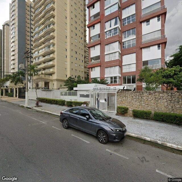 Imagem estática do "Street View" da localização
