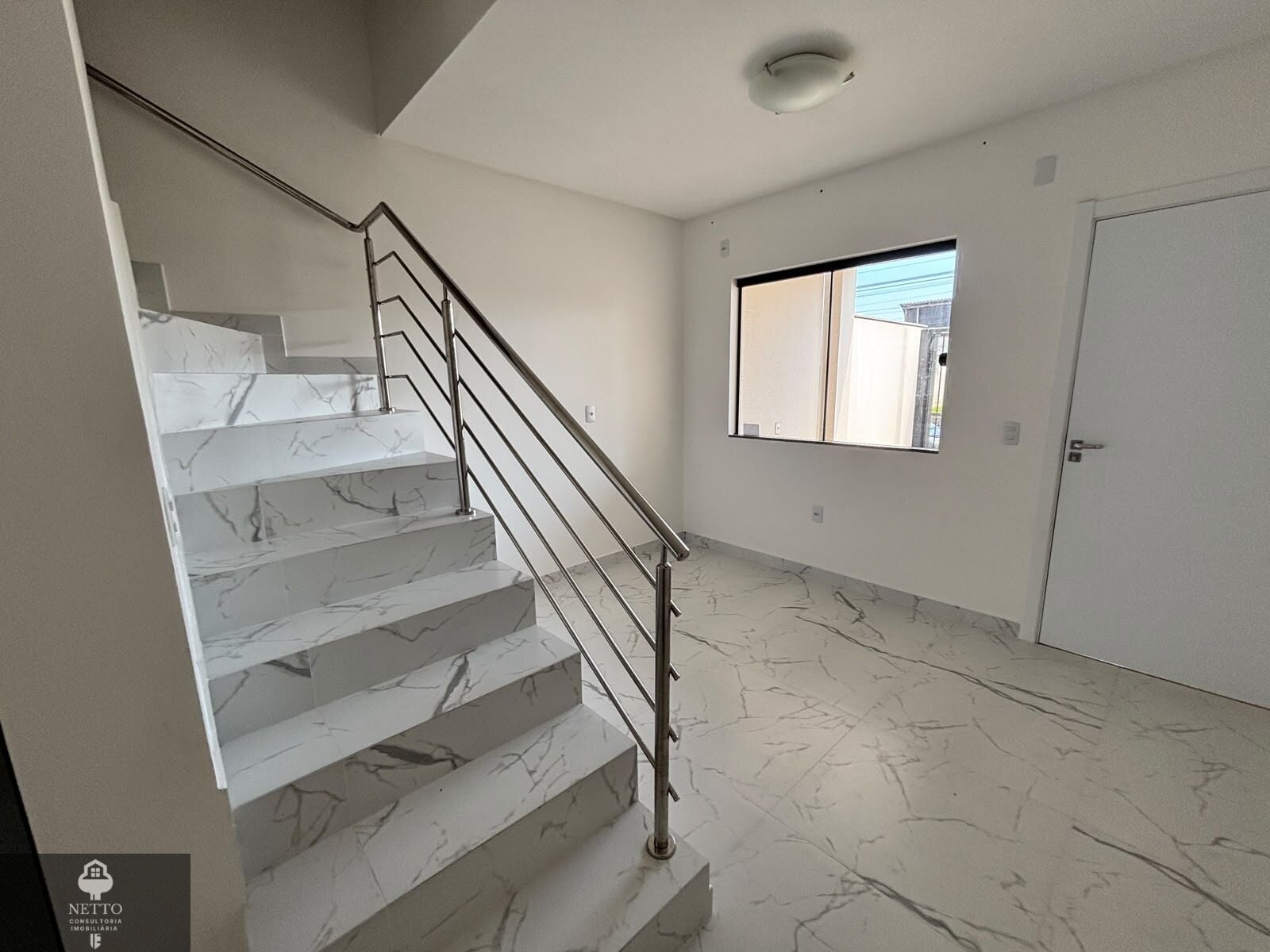 Casa, 2 quartos, 70 m² - Foto 1