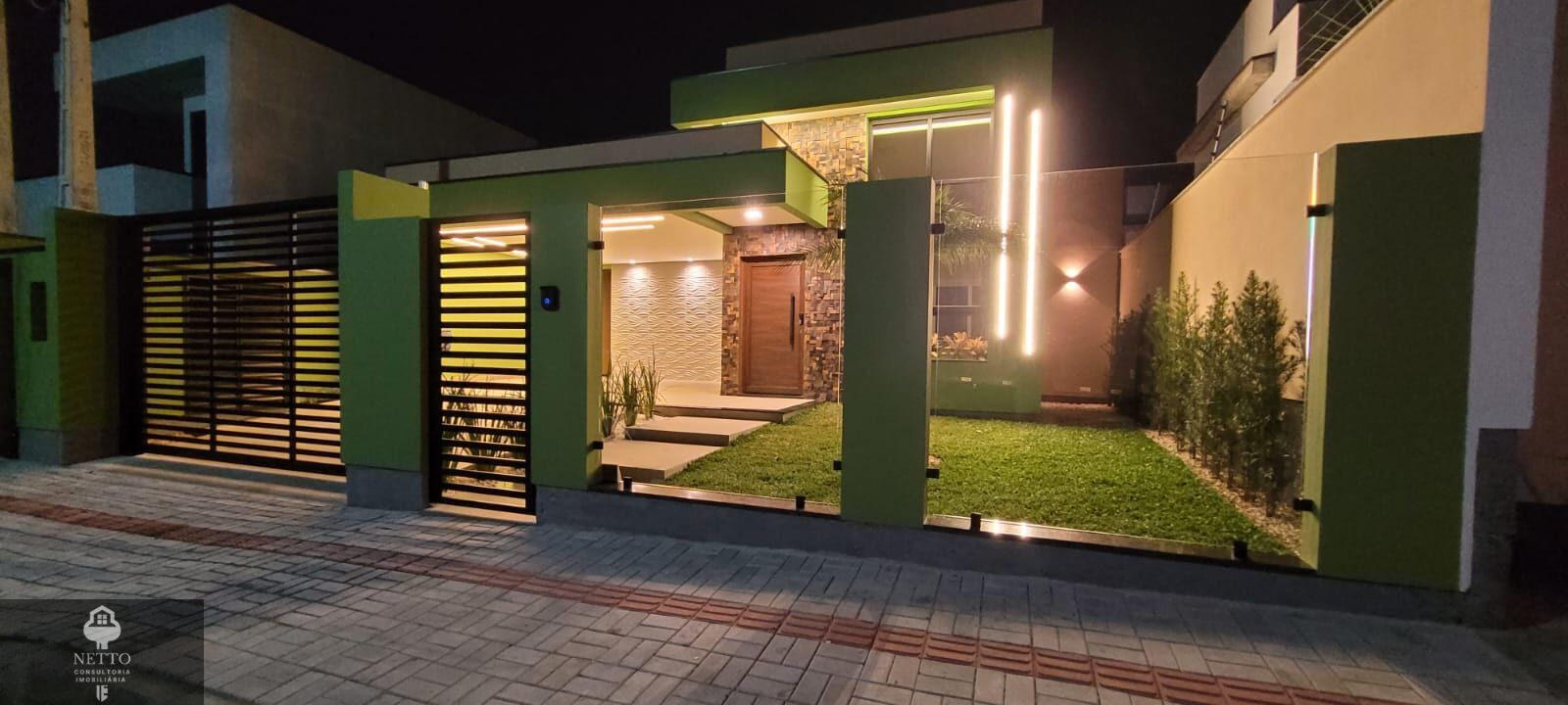 Casa, 3 quartos, 137 m² - Foto 1